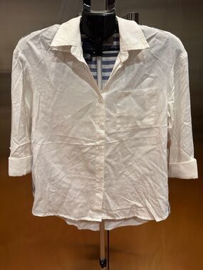 Women’s White Button-Down Shirt - Classic Collared Top